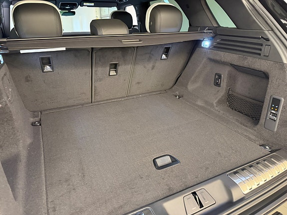 Land Rover Range Rover Sport 21 of 22