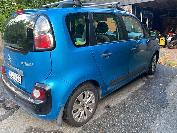 Citroen C3 Picasso 2 of 5