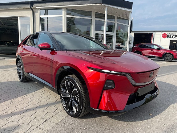 Mazda CX-6e 3 of 28