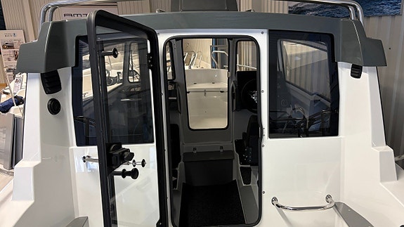 Yamarin Cross 60 C - Yamaha F150 4 of 6