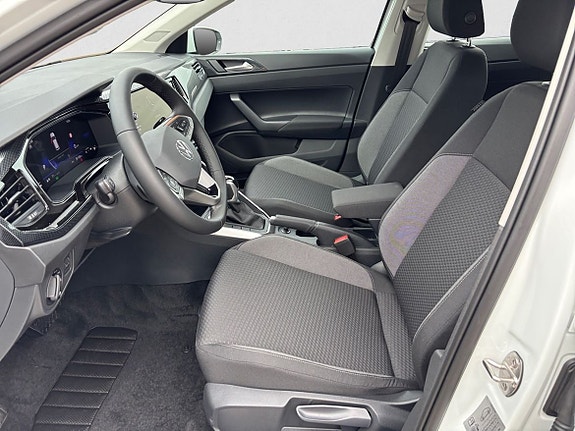 Volkswagen Polo 7 of 9