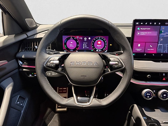 Skoda Superb 10 of 19