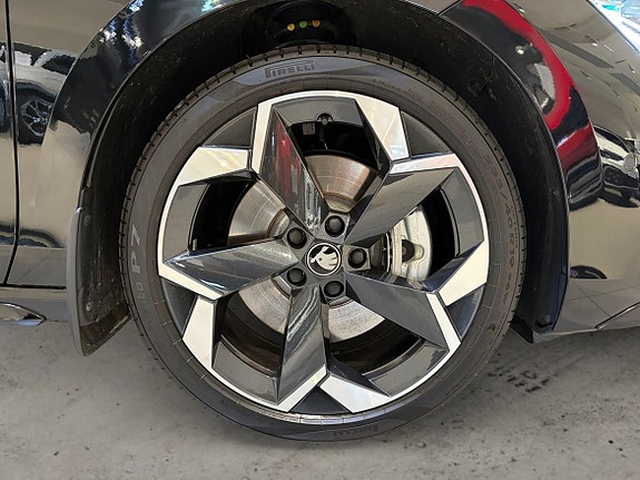 Skoda Superb 6 of 19