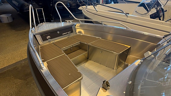 Linder Arkip 570 / Mercury F115 PRO XS -26 NY! 4 of 8