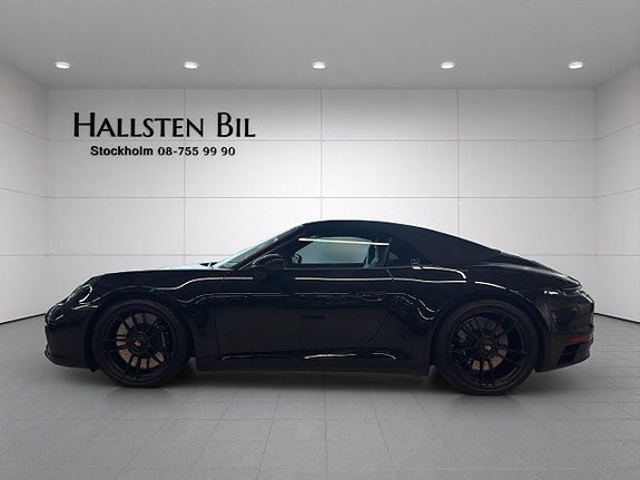 Porsche 911 2 of 28