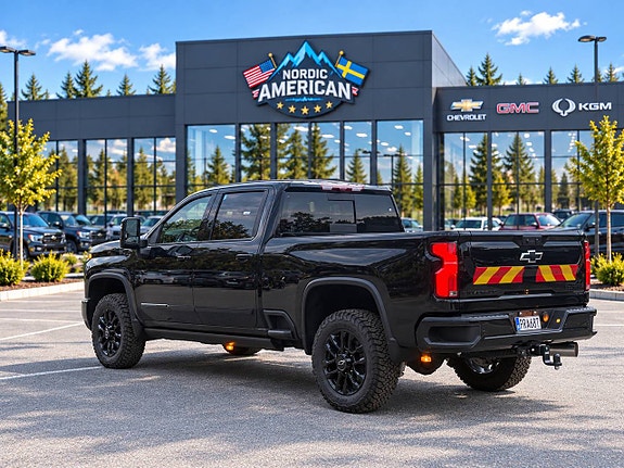Chevrolet Silverado 2500 6 of 26