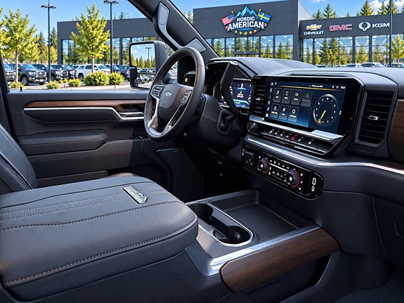 Chevrolet Silverado 2500 11 of 26