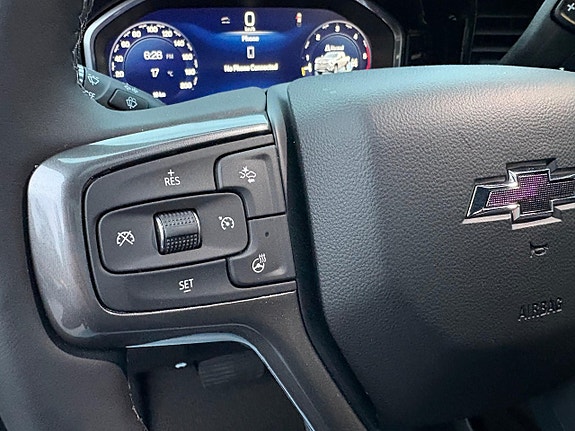 Chevrolet Silverado 2500 18 of 26