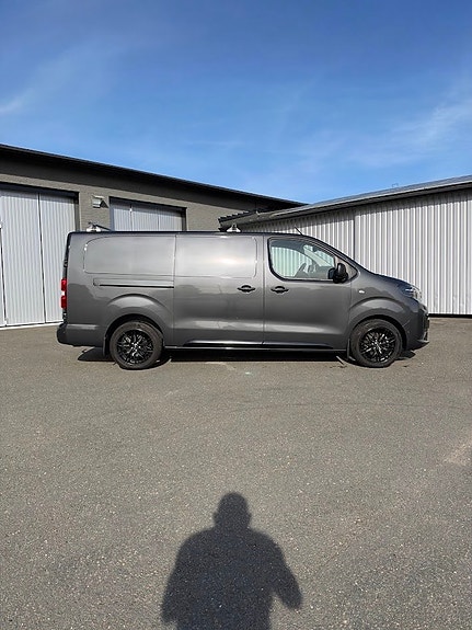 Peugeot Expert 2 of 15