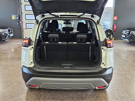 Nissan X-Trail 21 of 21