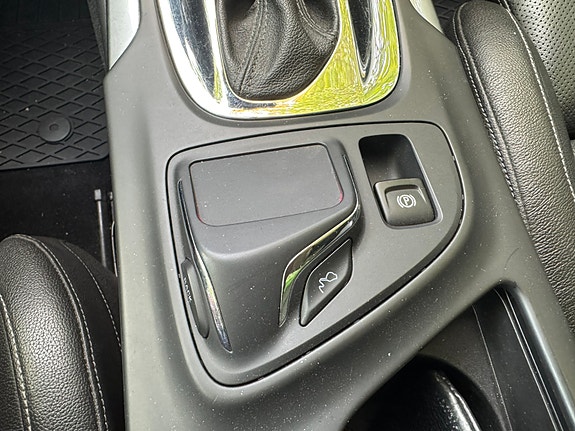 Opel Insignia Country Tourer 11 of 16