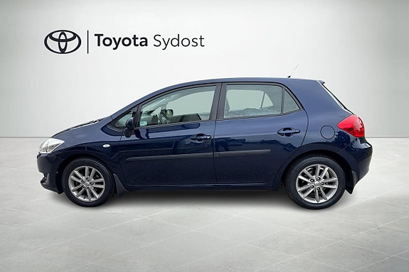 Toyota Auris 3 of 20