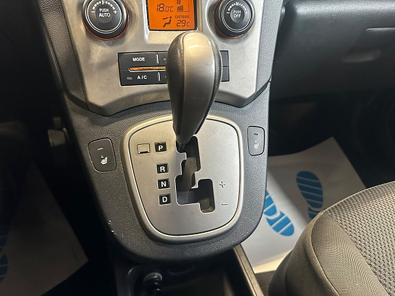Kia Carens 16 of 19