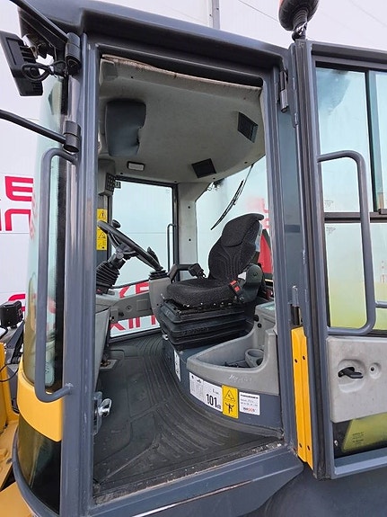 Yanmar V 80 5 of 8