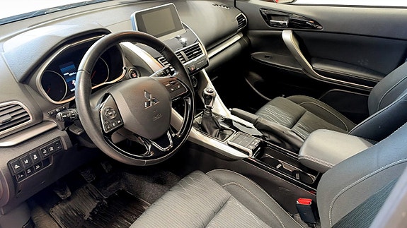 Mitsubishi Eclipse Cross 7 of 12