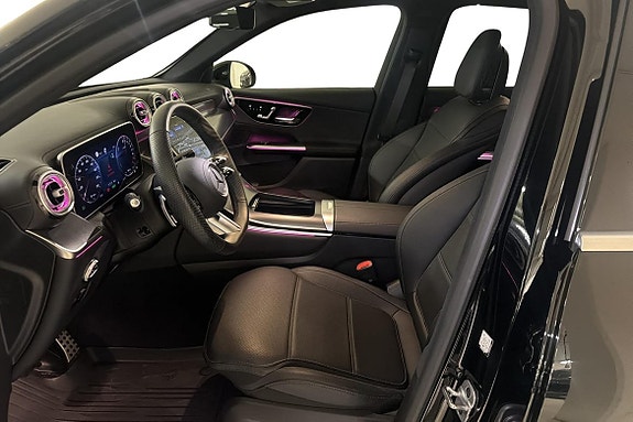 Mercedes-Benz GLC300 e 7 of 22