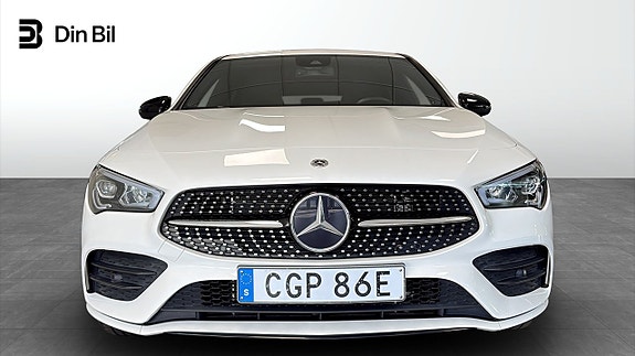 Mercedes-Benz CLA250 4 of 20