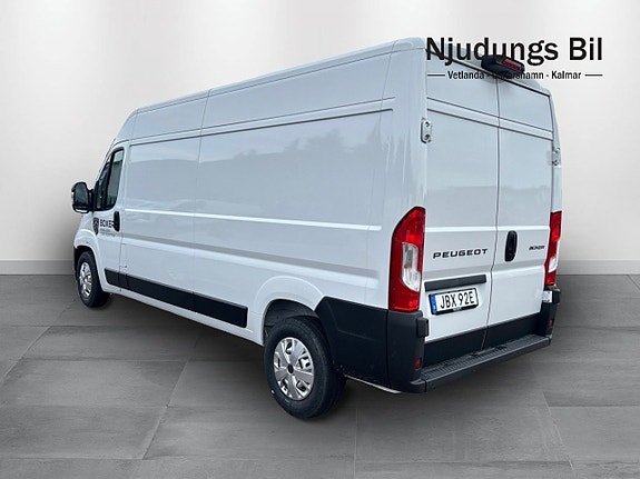 Peugeot Boxer 2 of 10
