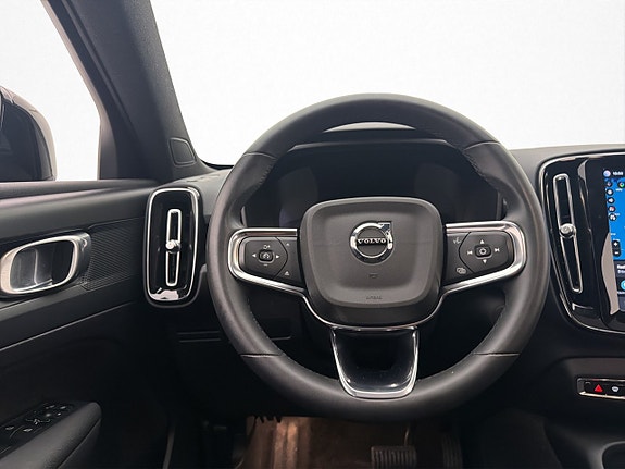 Volvo C40 15 of 30