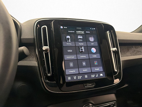 Volvo C40 25 of 30