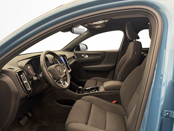 Volvo C40 13 of 30
