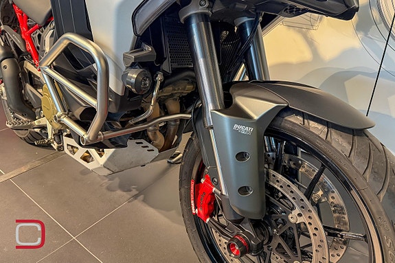 Ducati Multistrada V4 S *Akrapovic helsystem + mycket mer!* 4 of 10