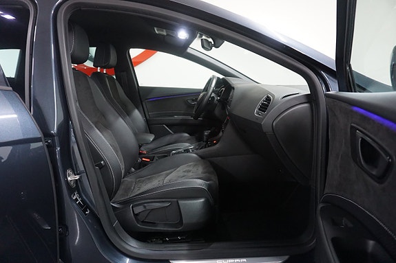 Seat Leon 10 of 28