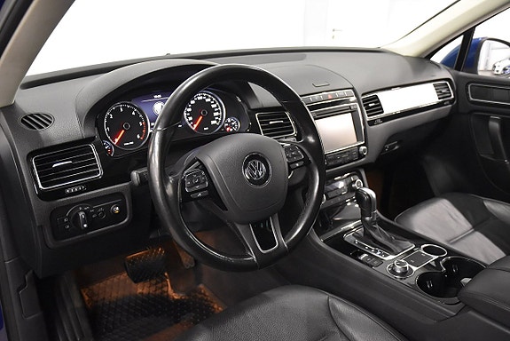 Volkswagen Touareg 9 of 19