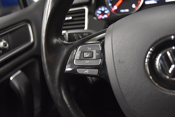 Volkswagen Touareg 10 of 19