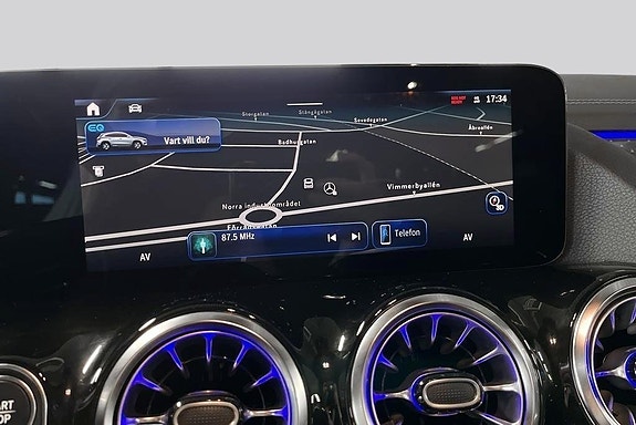 Mercedes-Benz EQA300 11 of 20