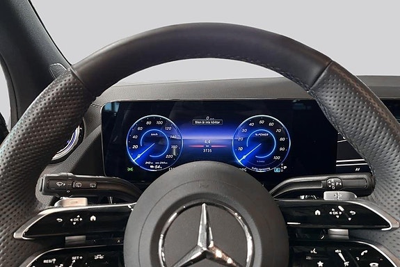 Mercedes-Benz EQA300 10 of 20