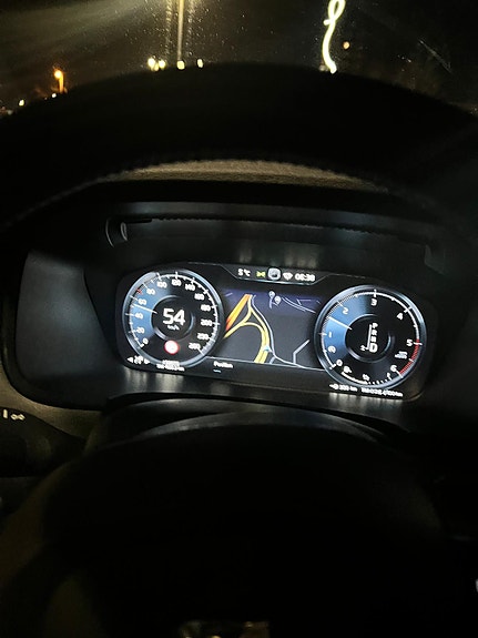 Volvo V90 Cross Country 16 of 18