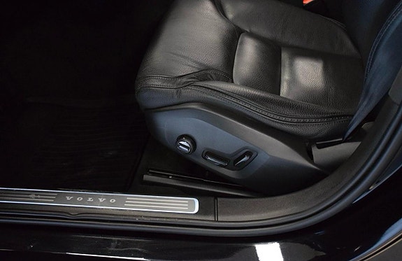 Volvo V90 Cross Country 11 of 18