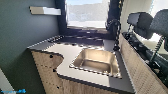 Sun Living A 75 SL Ford 165hk  *  B-körkort * Truma Diesel * Aut * 5 Bältade platser RÄNTEKAMPANJ 3.95% 13 of 24