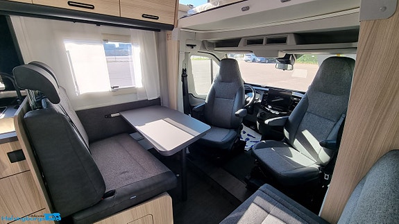 Sun Living A 75 SL Ford 165hk  *  B-körkort * Truma Diesel * Aut * 5 Bältade platser RÄNTEKAMPANJ 3.95% 7 of 24