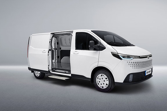 Maxus Deliver 7 2 of 10