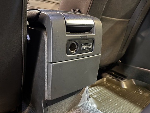 Volvo V70 18 of 23