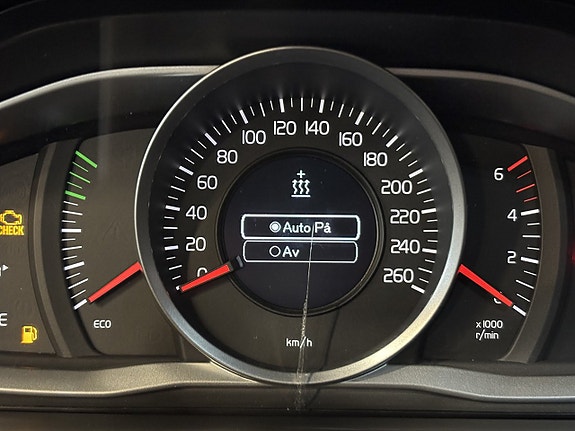 Volvo V70 16 of 23