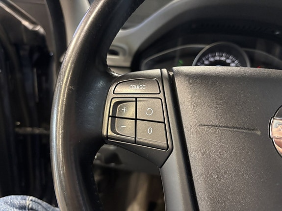 Volvo V70 15 of 23