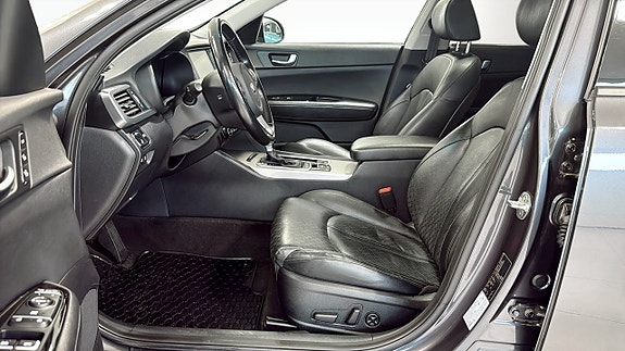 Kia Optima 13 of 19