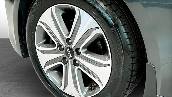 Kia Optima 9 of 19
