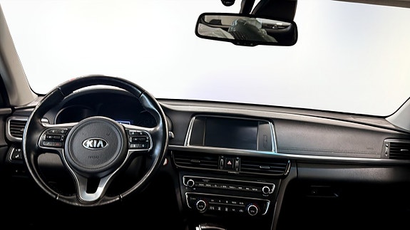 Kia Optima 12 of 19