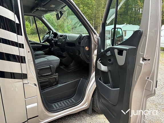 Renault Master 11 of 30