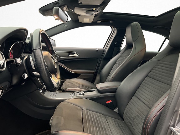 Mercedes-Benz A180 11 of 30