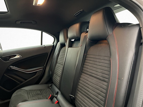 Mercedes-Benz A180 27 of 30