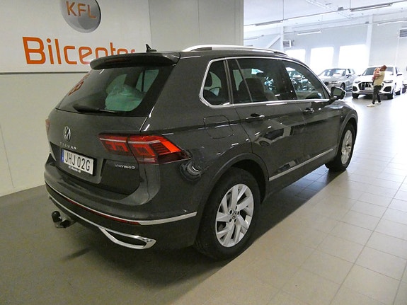 Volkswagen Tiguan 4 of 22