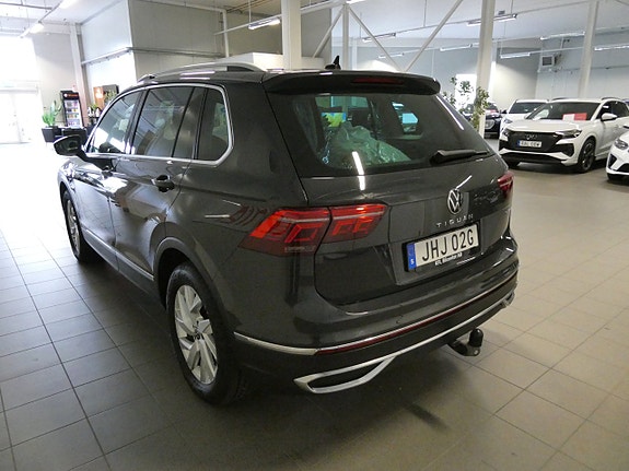 Volkswagen Tiguan 6 of 22
