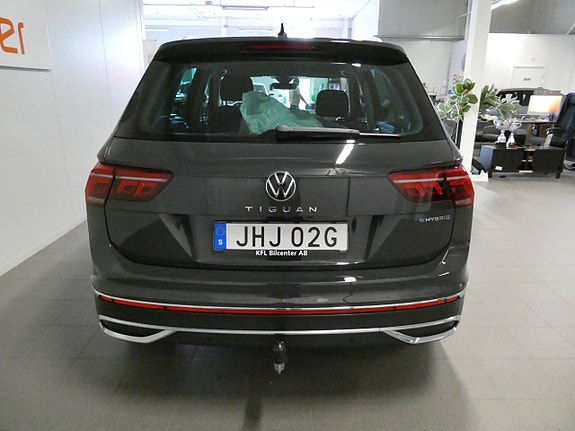 Volkswagen Tiguan 5 of 22