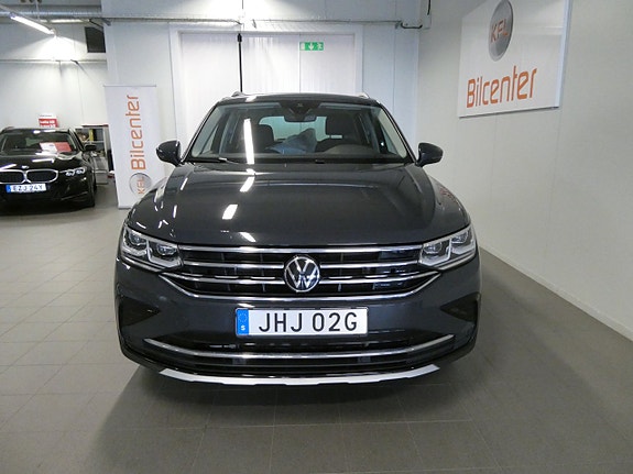 Volkswagen Tiguan 8 of 22