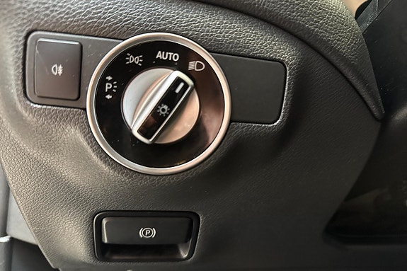 Mercedes-Benz CLA180 20 of 23